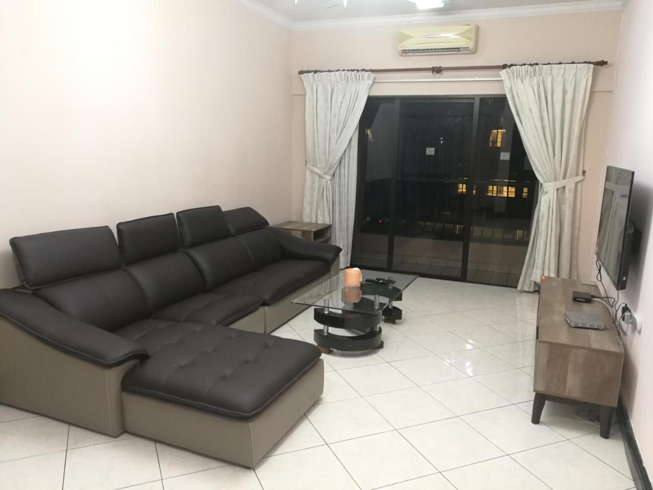 Jack'S Condoapartment @ Marina Court Resort Condominium Kota Kinabalu Extérieur photo