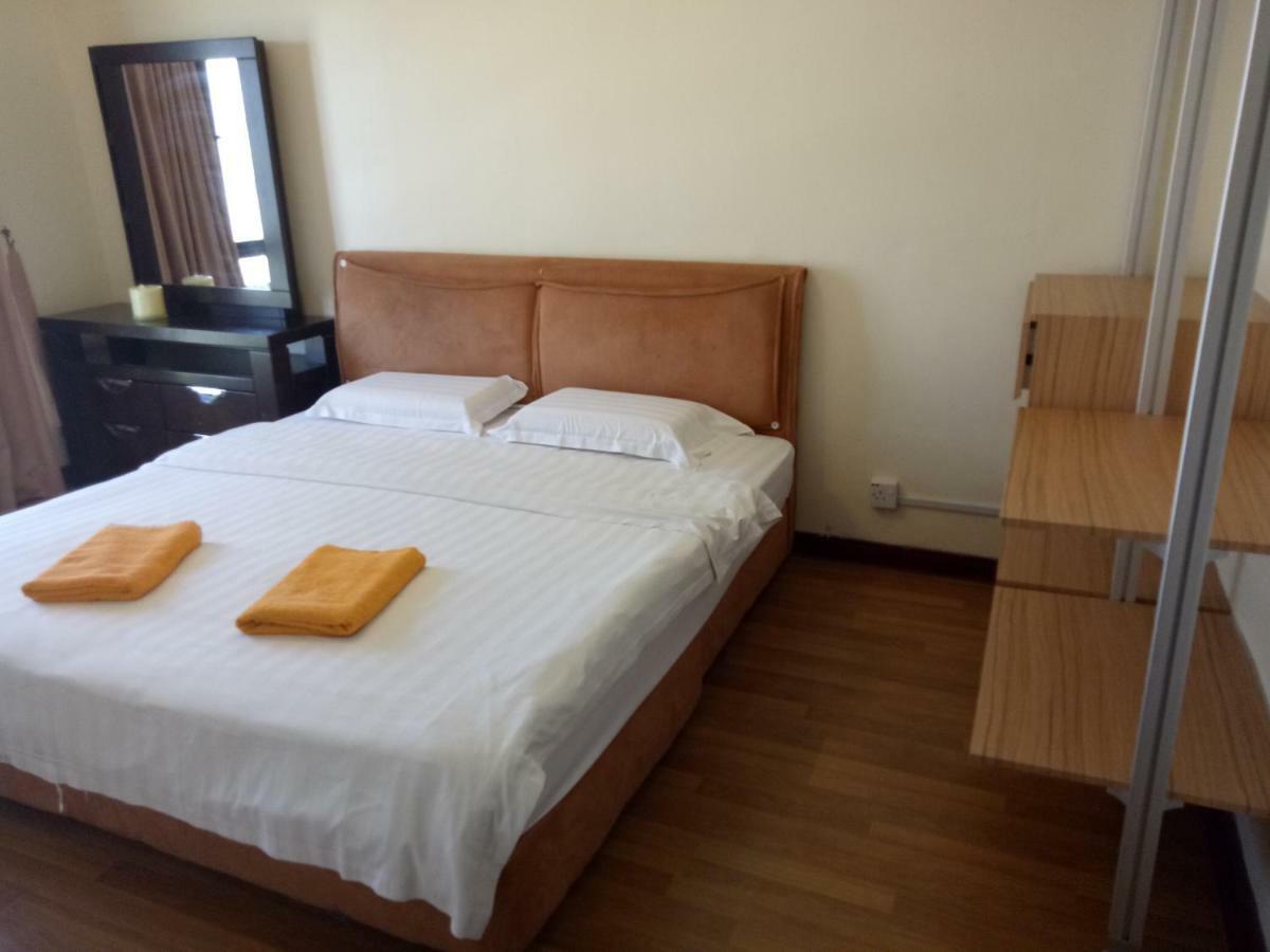 Jack'S Condoapartment @ Marina Court Resort Condominium Kota Kinabalu Extérieur photo